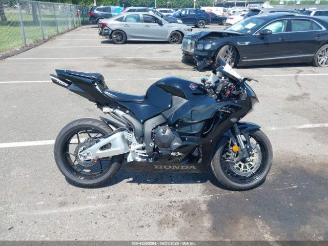 Honda Cbr600 Rr Image 8