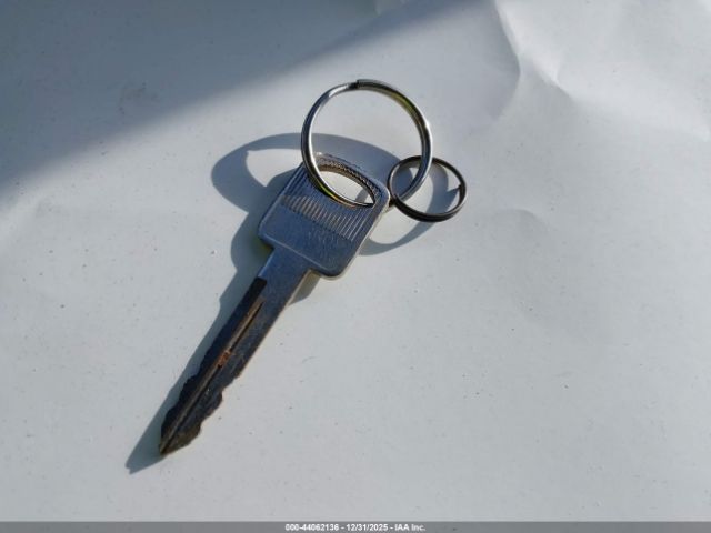 Ford E-350 Xlt Image 7