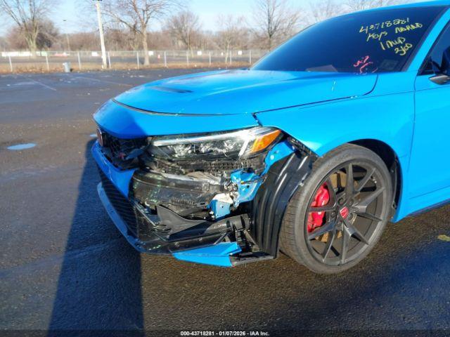 Honda Civic Image 12