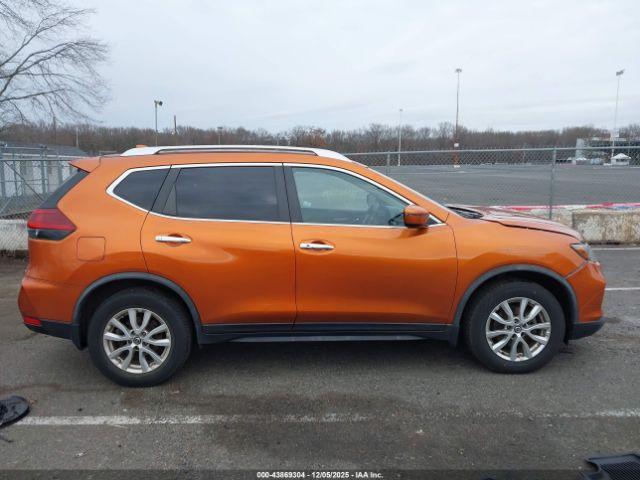Nissan Rogue Sv Intelligent Awd Image 17