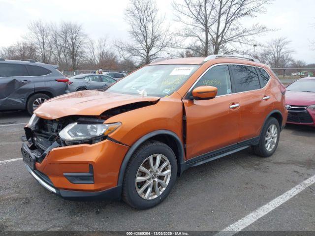Nissan Rogue Sv Intelligent Awd Image 9