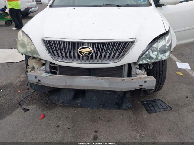 Lexus RX Image 14