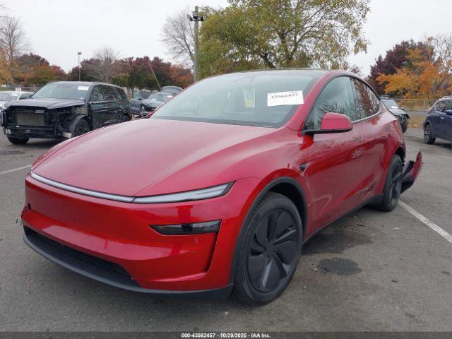 Tesla Model Y Image 8