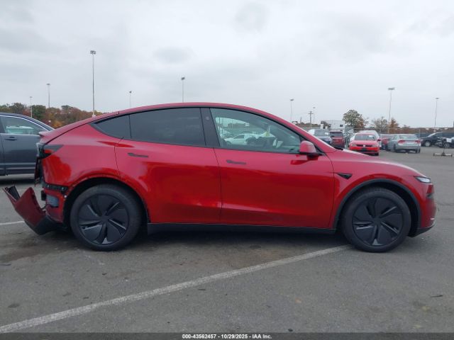 Tesla Model Y Image 4