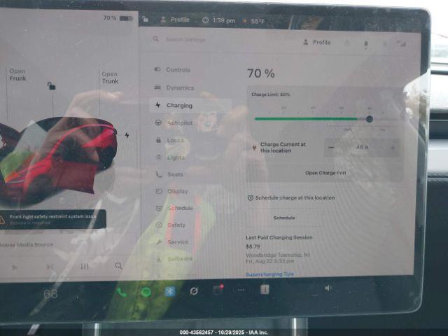 Tesla Model Y Image 18