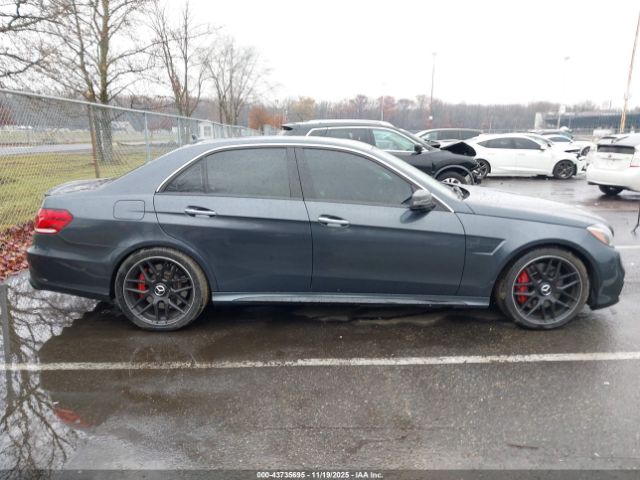 Mercedes-Benz E-Class S 4matic Image 13