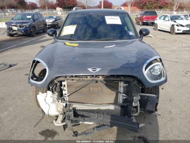 MINI Countryman Cooper S Image 8