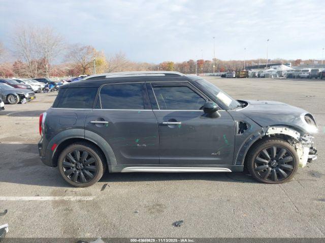 MINI Countryman Cooper S Image 14