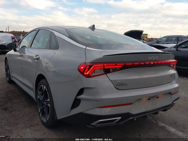 Kia K5 Gt-line Image 13