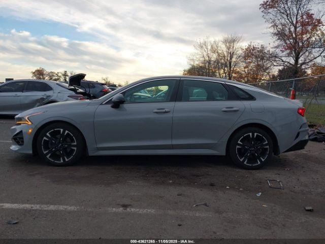 Kia K5 Gt-line Image 3