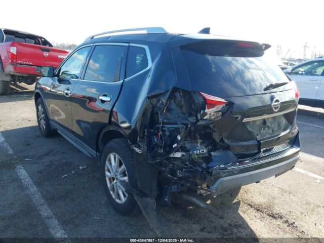 Nissan Rogue Sv Image 2