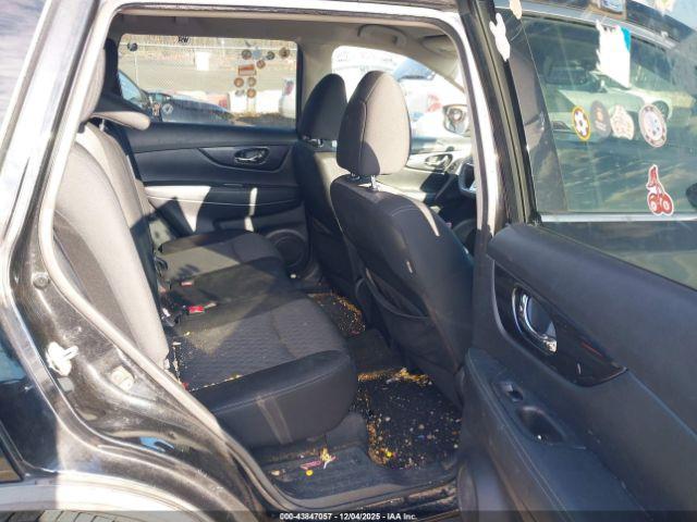 Nissan Rogue Sv Image 4