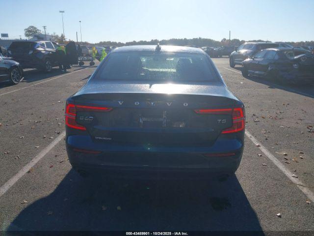 Volvo S60 T5 Momentum Image 13