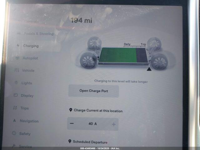 Tesla Model S Image 16