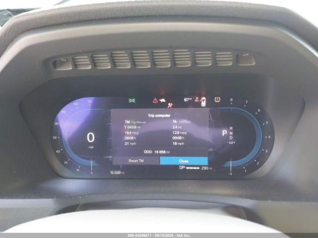 Volvo XC90 B5 Core Bright Theme Image 12