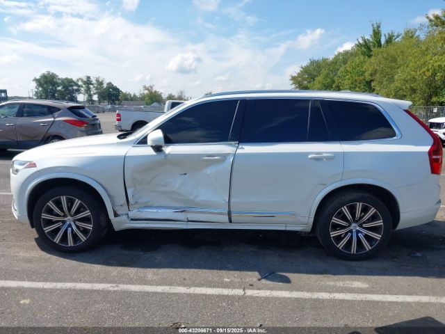 Volvo XC90 B5 Core Bright Theme Image 2