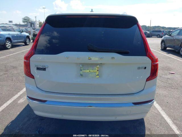 Volvo XC90 B5 Core Bright Theme Image 7