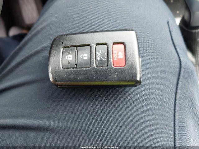 Toyota Highlander Xle V6 Image 7