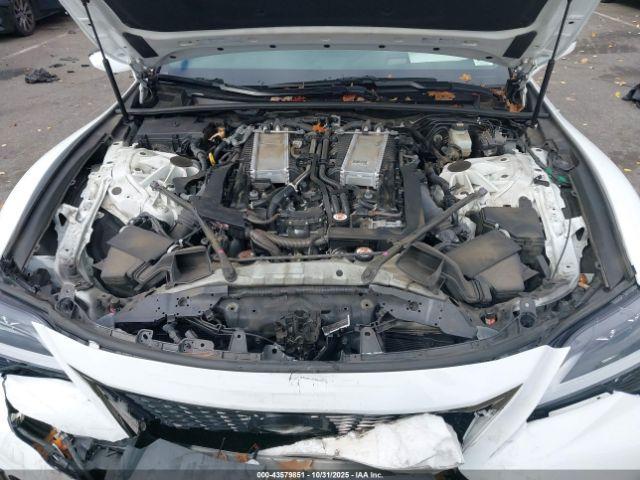 Lexus LS F Sport Image 12