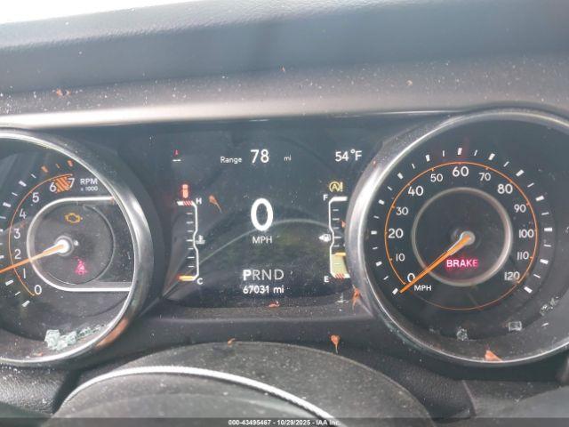 Jeep Wrangler Willys 4x4 Image 6