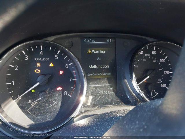 Nissan Rogue S Image 9