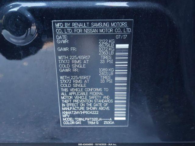 Nissan Rogue S Image 7