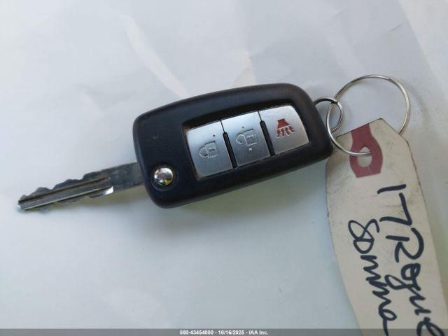 Nissan Rogue S Image 13