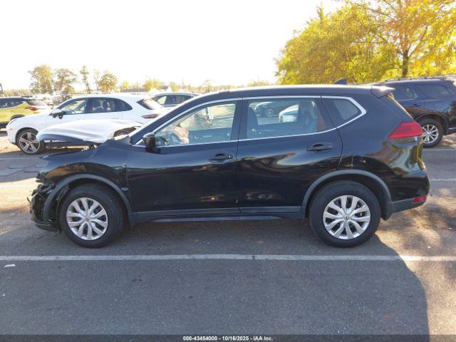 Nissan Rogue S Image 6