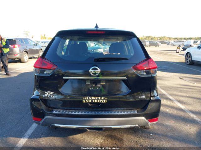 Nissan Rogue S Image 5