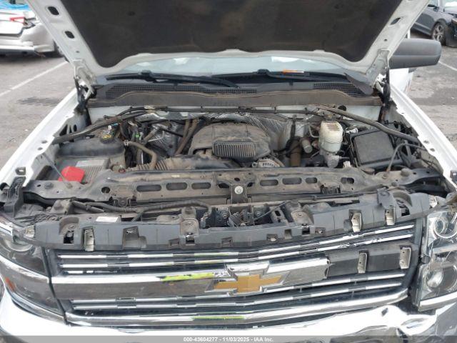 Chevrolet Silverado 2500 Wt Image 11