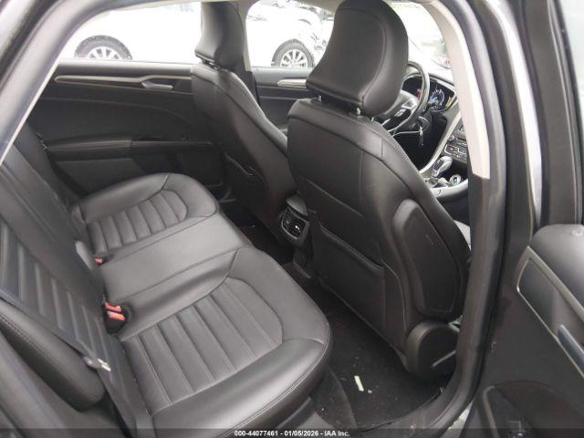 Ford Fusion Se Image 7