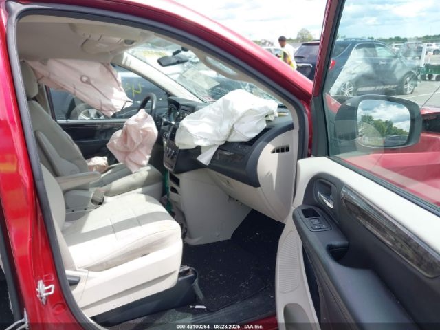 Dodge Grand Caravan Express Image 4