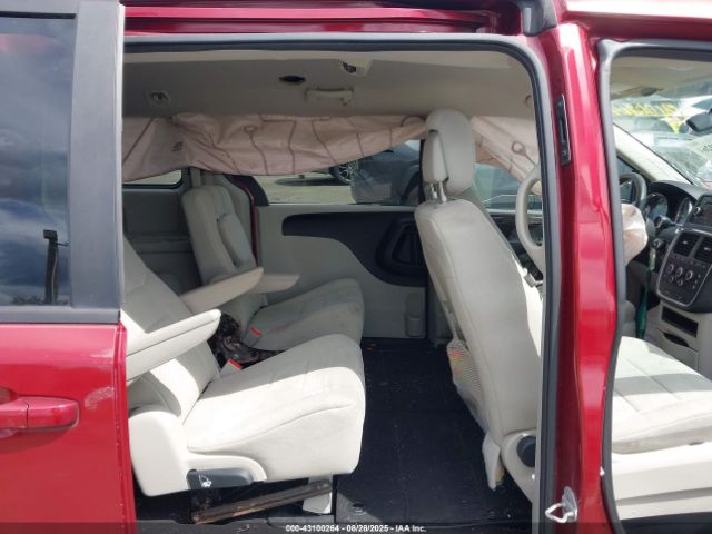 Dodge Grand Caravan Express Image 10