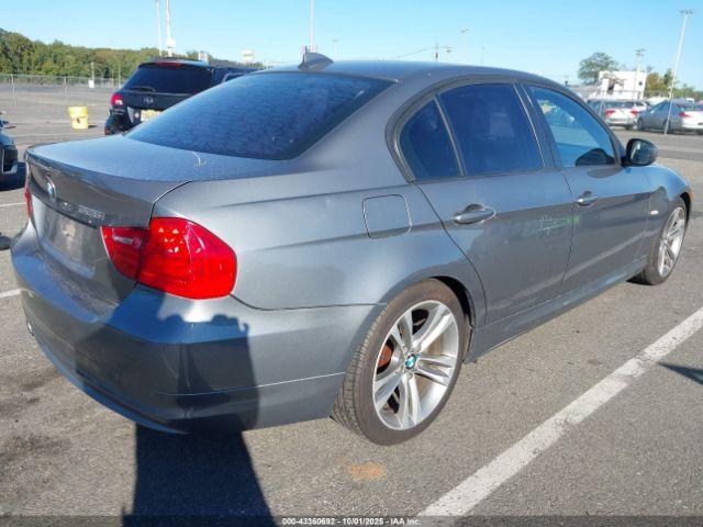 BMW 3 Series Image 3