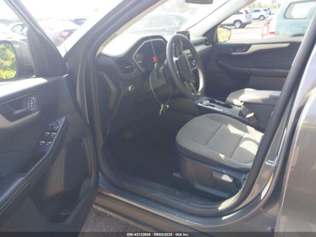 Ford Escape Se Image 7