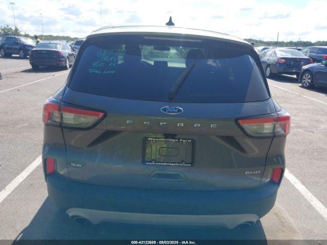 Ford Escape Se Image 12