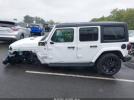 Jeep Wrangler Unlimited Sahara 4x4 Image 10