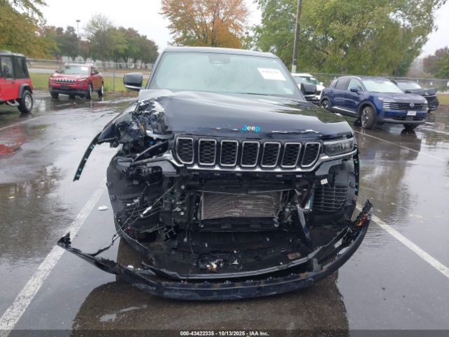 Jeep Grand Cherokee Limited 4x4 Image 4