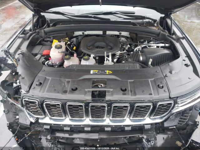 Jeep Grand Cherokee Limited 4x4 Image 15