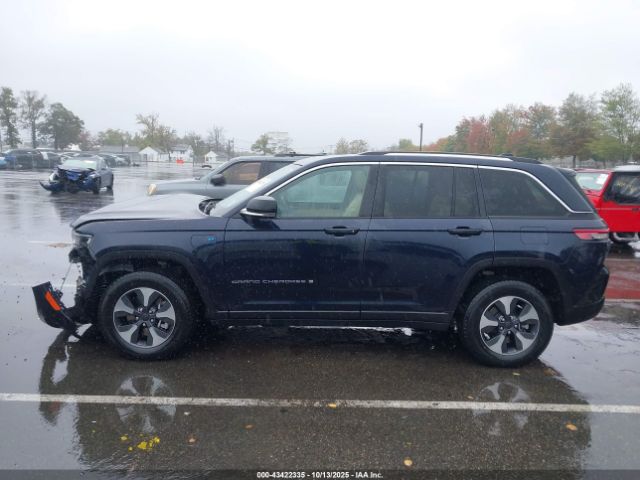 Jeep Grand Cherokee Limited 4x4 Image 11