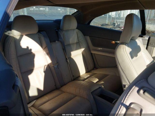 Volvo C70 T5 Image 5