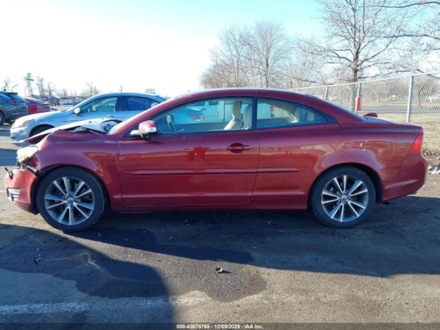 Volvo C70 T5 Image 7