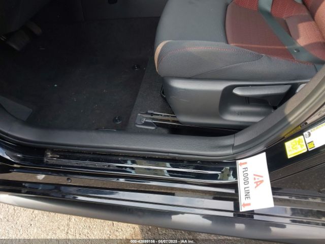 Toyota Corolla Se Image 5