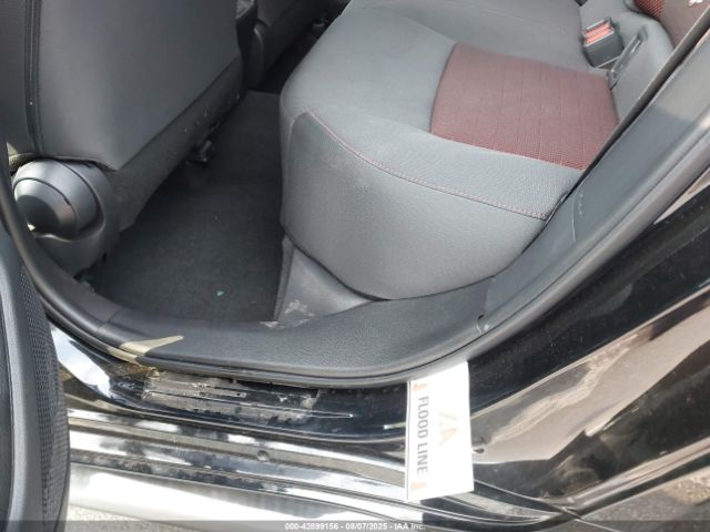 Toyota Corolla Se Image 10