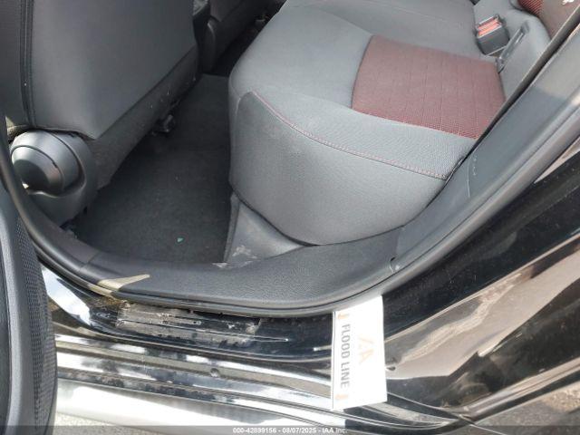 Toyota Corolla Se Image 10