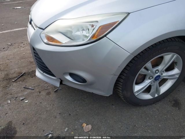 Ford Focus Se Image 10