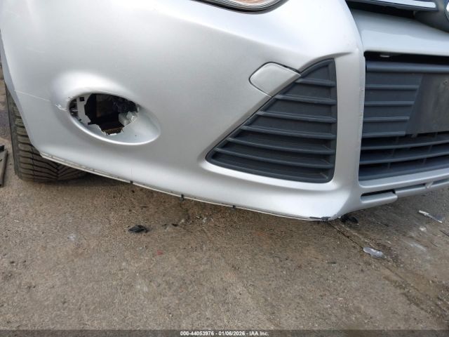 Ford Focus Se Image 6