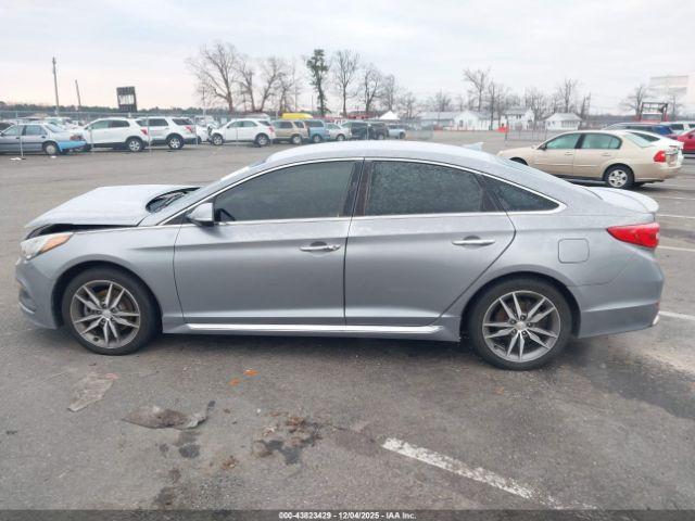 Hyundai SONATA Sport 2.0t Image 13