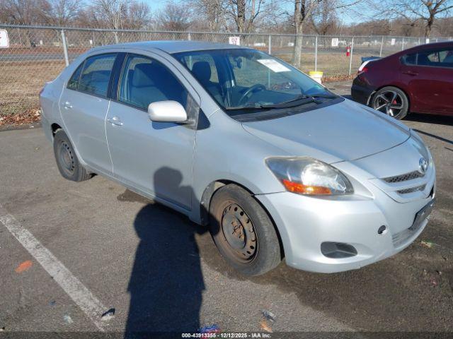  Salvage Toyota Yaris