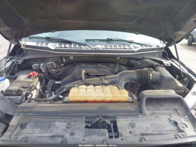 Ford F-150 Xlt Image 14